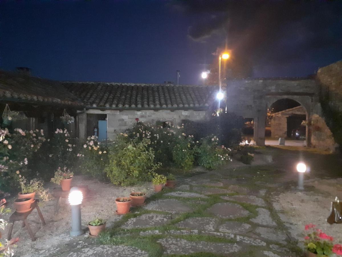 Hotel La Casona De Barrio, Alto Campoo Barrio  Exterior foto